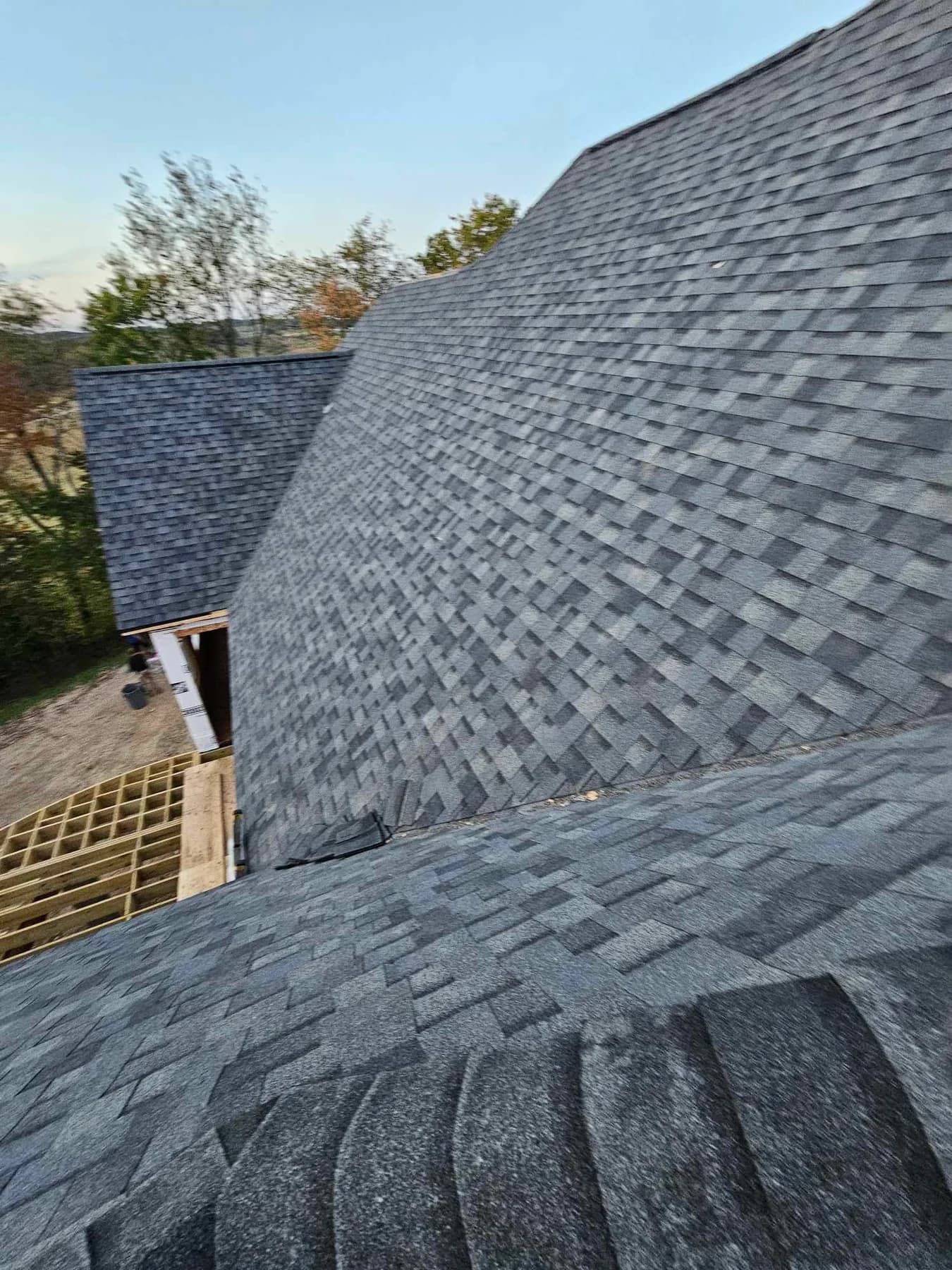 Roofing project photo 1